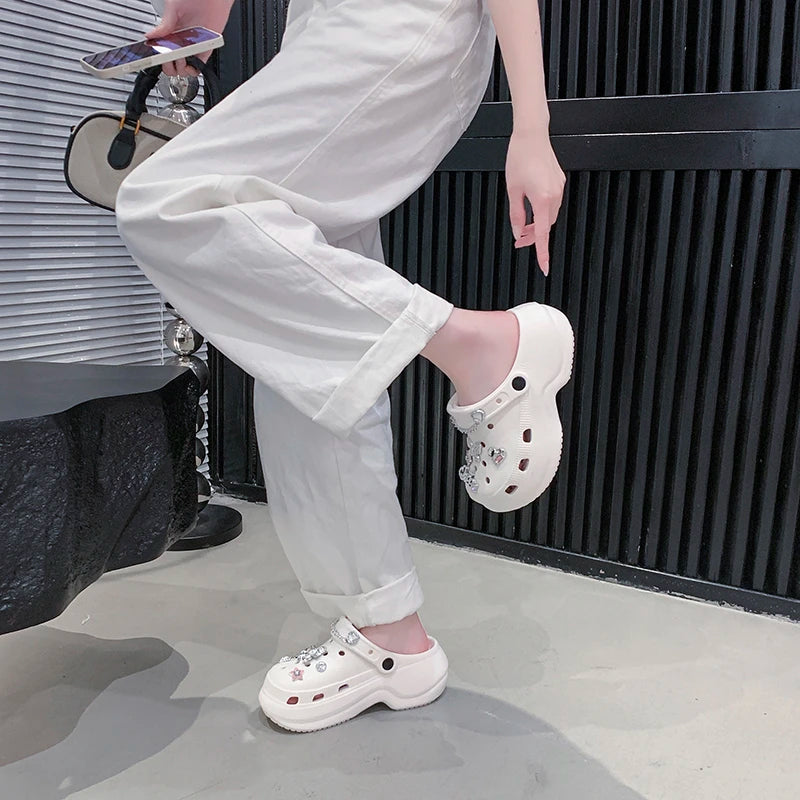 Crystal Butterfly Platform Sandals Women 2025 Summer Non Slip Eva Clogs Garden Shoes Woman Cozy Thick Sole Beach Sandals Female