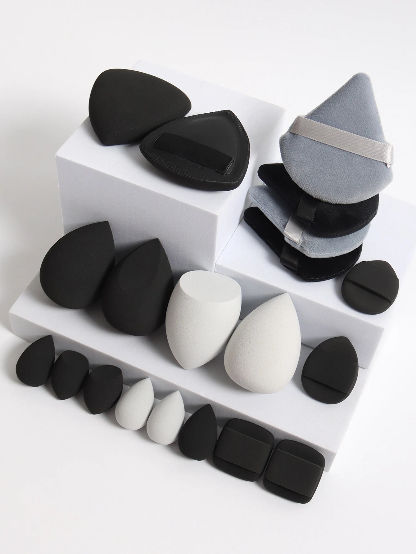 20 Pcs Pink Makeup Sponge and Makeup Puff Set Suitable for Face Cream and Powder Concealer Powder Makeup Machine