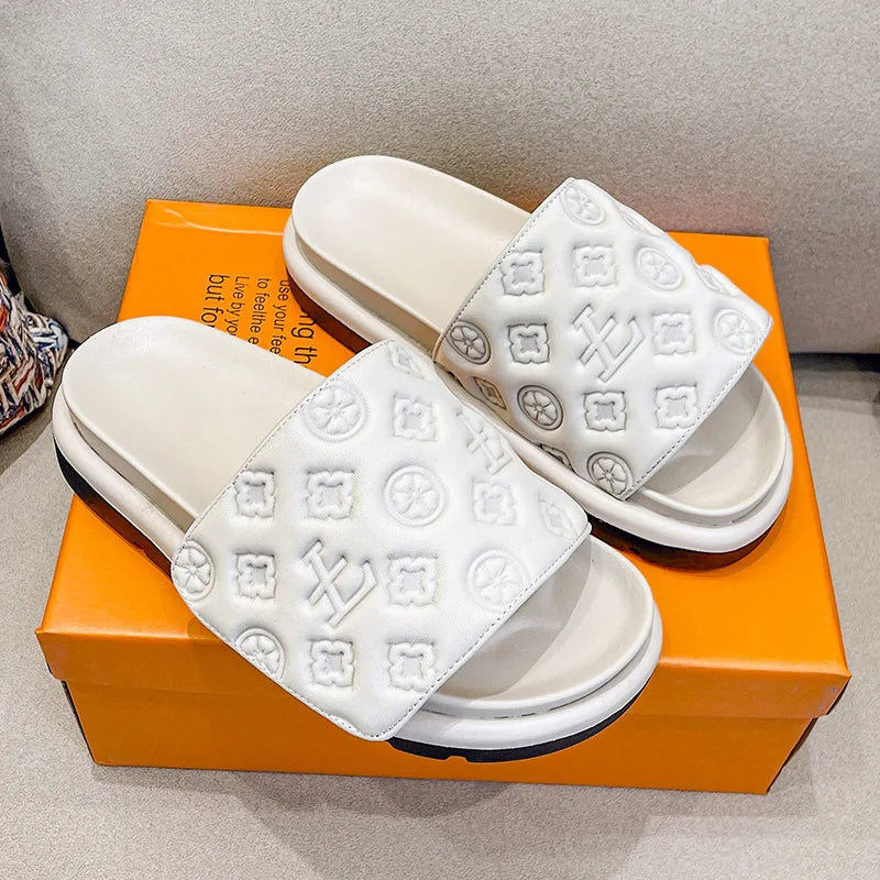 Ladies Magic Sticker Flat Slippers 2024 Summer New Designer Luxury Sandals for Women Elegant Home Flat Slippers Zapatos De Mujer