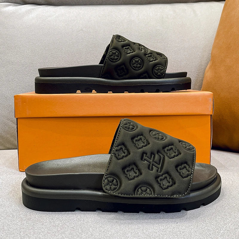 Ladies Magic Sticker Flat Slippers 2024 Summer New Designer Luxury Sandals for Women Elegant Home Flat Slippers Zapatos De Mujer