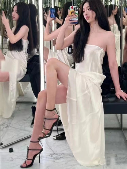 2025 big brand ladies summer new buckle sandals metal letters fashion banquet travel outdoor high heels waist luxury sandals