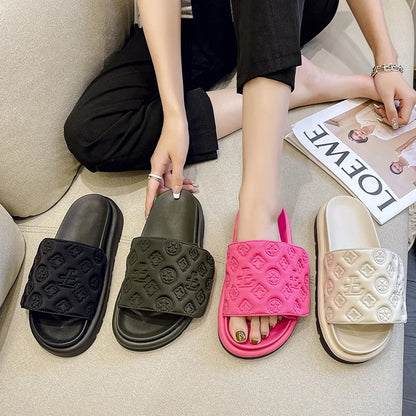 Ladies Magic Sticker Flat Slippers 2024 Summer New Designer Luxury Sandals for Women Elegant Home Flat Slippers Zapatos De Mujer
