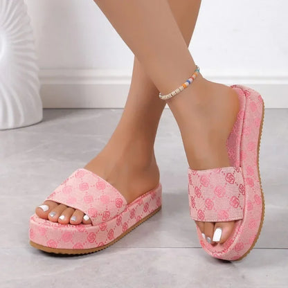 Women Platform Slippers Women Shoes Designer Flat Sandals Outdoor Floral Sandals Ladies Beach Shoes Sandalias For women