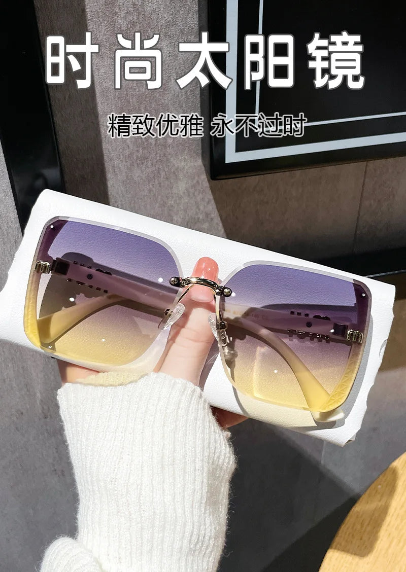 2024 New Fashion Cool Sunglasses Women Luxury Brand Letters Anti Strong Light Vintage Rimless Sun Glasses Ladies Gafas UV400